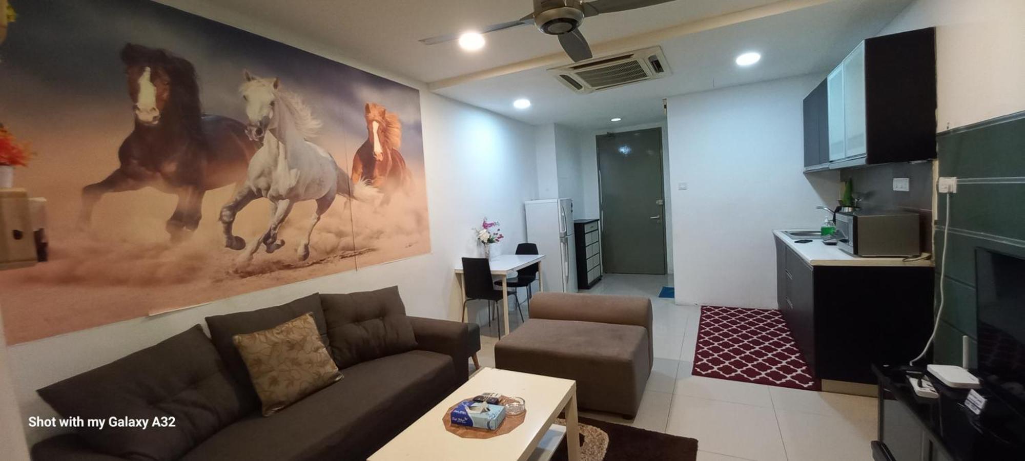 One Maxim Residence At Taragon Куала-Лумпур Экстерьер фото