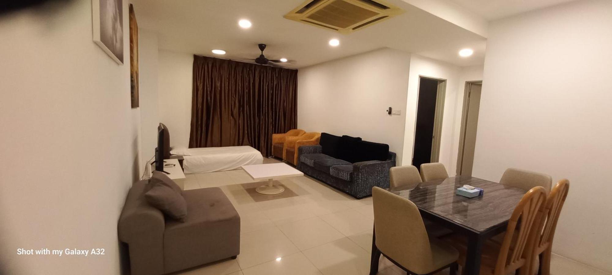 One Maxim Residence At Taragon Куала-Лумпур Экстерьер фото