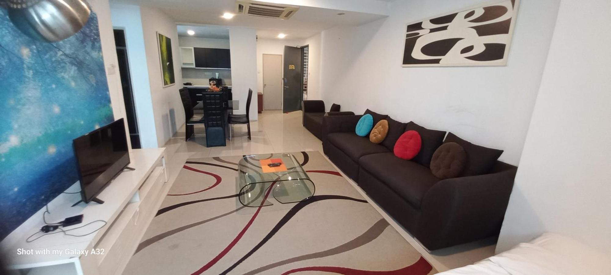 One Maxim Residence At Taragon Куала-Лумпур Экстерьер фото
